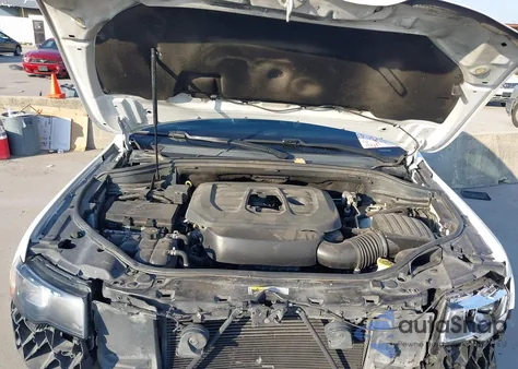 2017 Jeep Grand Cherokee Altitude 4X4 из США, поврежденный, VIN 1C4RJFAG1HC701689